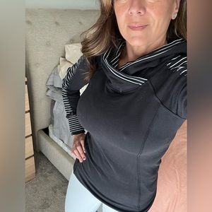 Lululemon Base Runner Hoodie